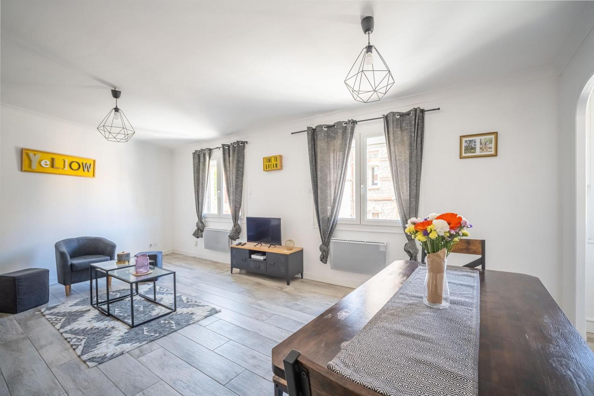 Apartamento Le Spacieux Anatole, T3 Bis, Centre Narbona